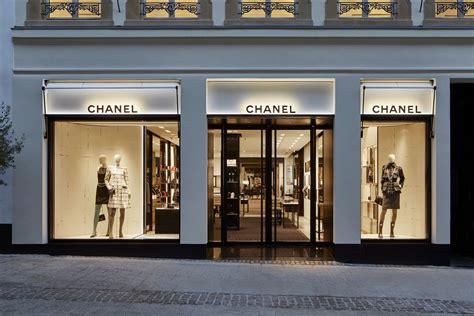 nearest chanel boutique|list of chanel boutiques.